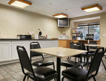 Travelodge Sturbridge Εξωτερικό φωτογραφία
